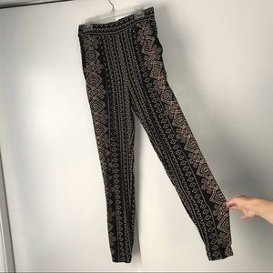 Printed pants